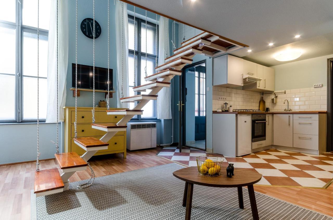 Paulay'S Studio Apartment In The City Center. Будапешт Экстерьер фото